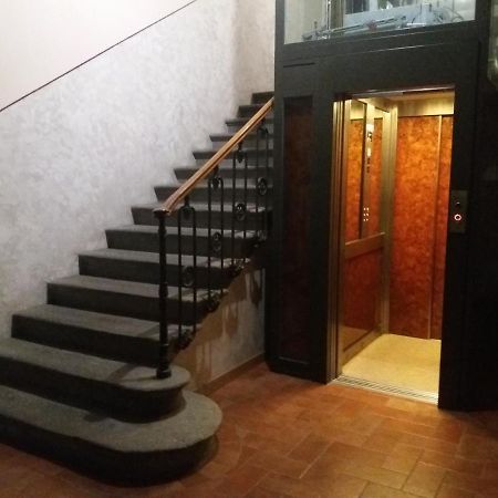 Angolo Fiorito In San Lorenzo Florence Extérieur photo
